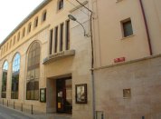 FAÇANA PRINCIPAL DEL TEATRE